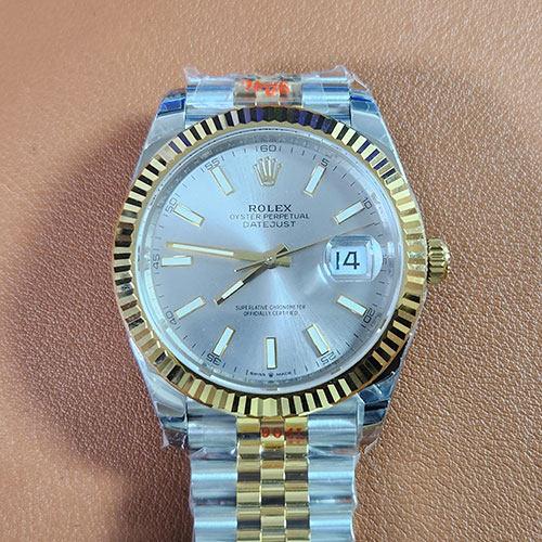 【XTメーカー製】日本人気ロレックスコピー時計 M126333-0002 デイトジャスト 41mm シルバー